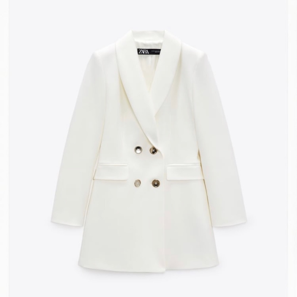 ZARA Double breasted long blazer. Color Oyster white.
